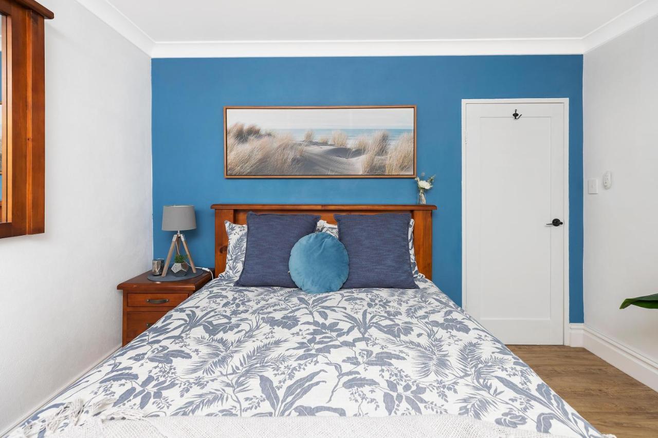 Bj Mick's Lakefront Apartment Forster